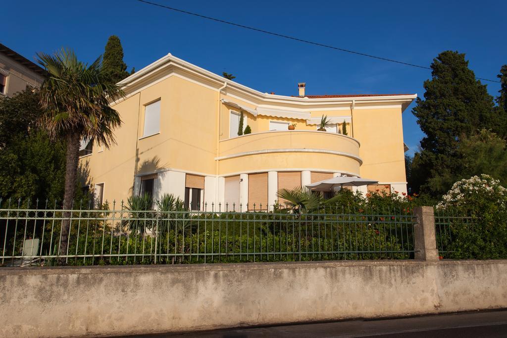 Apartment Ira Zadar Rom bilde